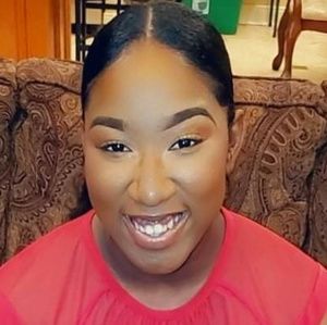 Meet your Posher, Erica